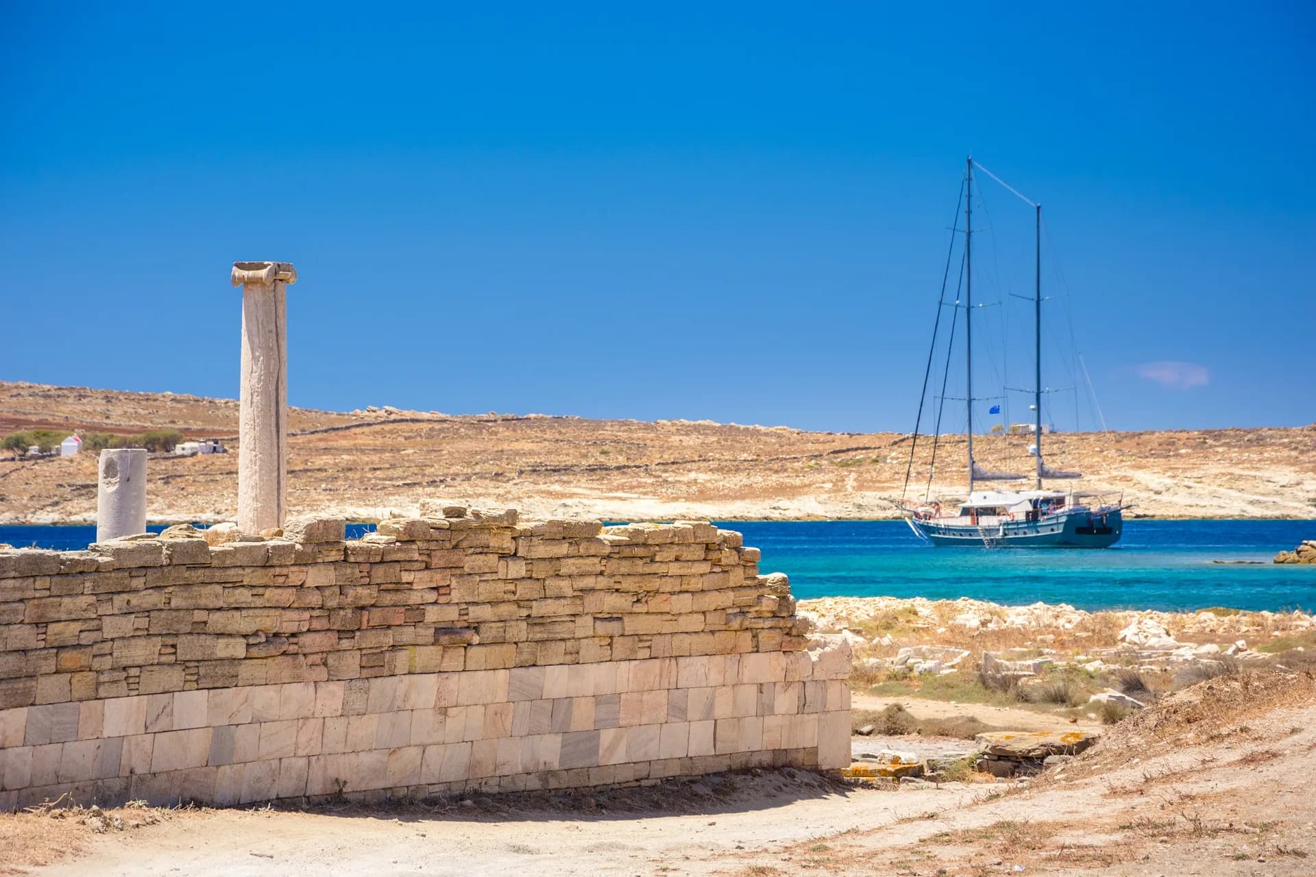 10 Experiences in Greece for Easter Weekend