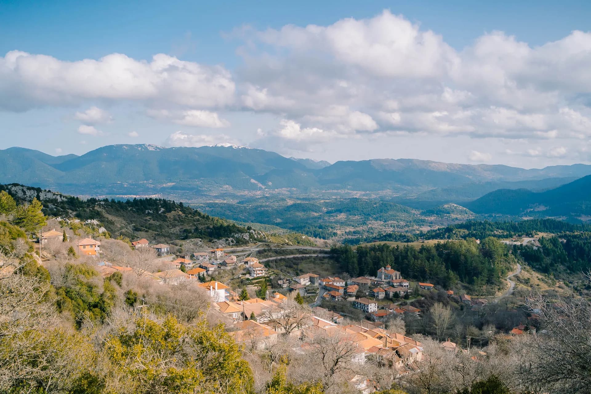 This Is the Highest Inhabited Village in the Peloponnese